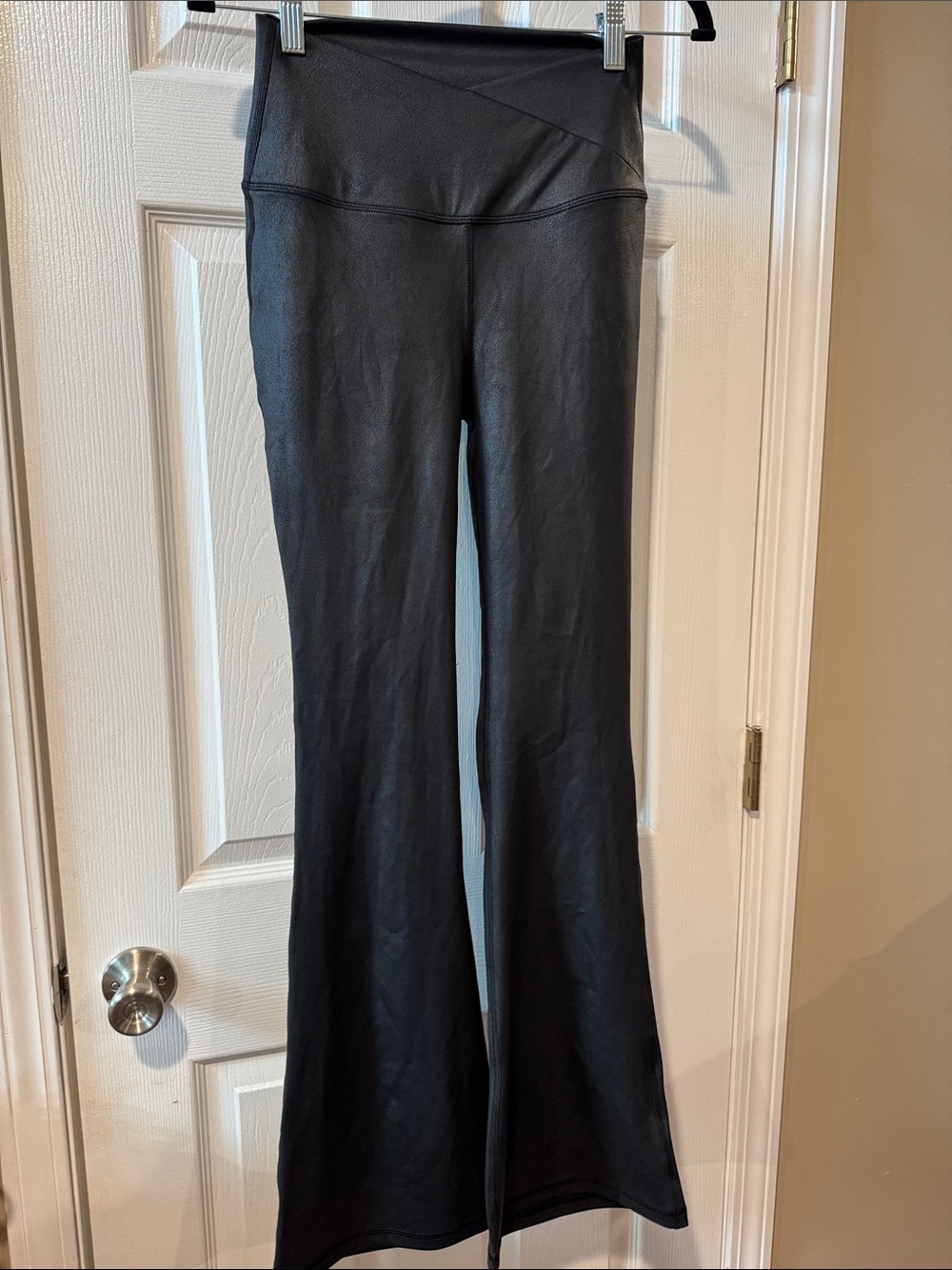 Like new crossover High-Waist Black Women's Flare Pants
